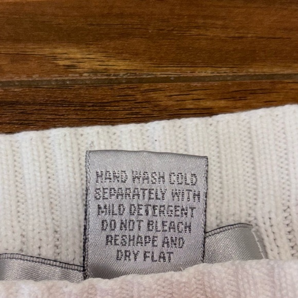 Dress Barn Vintage White Ribbed Tank Top - Picture 3 of 7